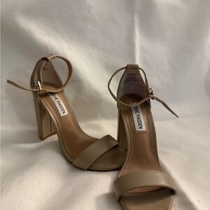 Steve Madden Beige 4in Heel Sandals